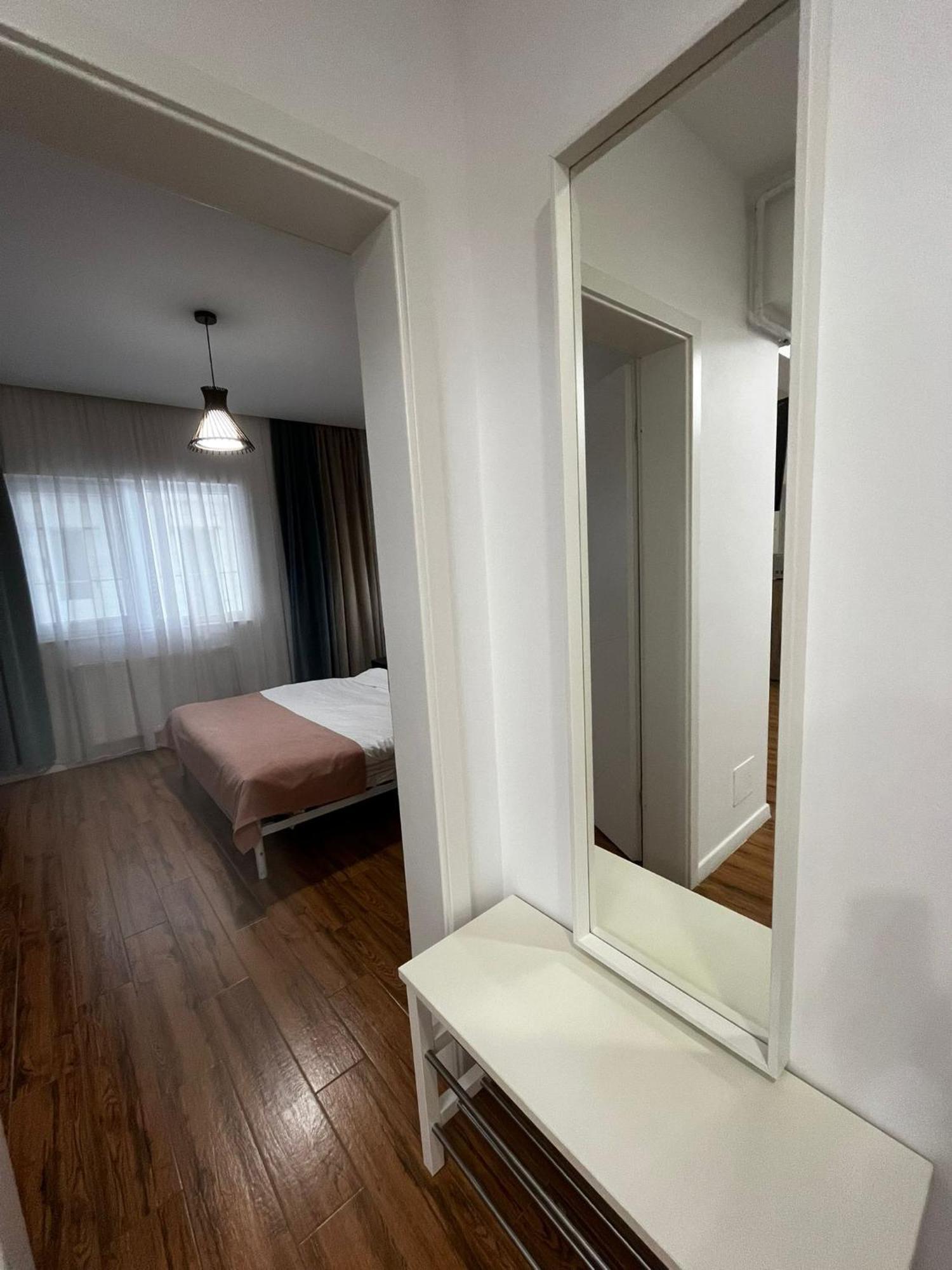 Nicholas Apartment Năvodari Exteriör bild