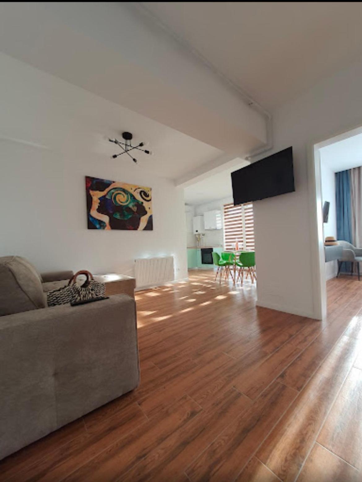Nicholas Apartment Năvodari Exteriör bild